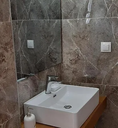 The Red Dragon Pensionat Dassia (Corfu)