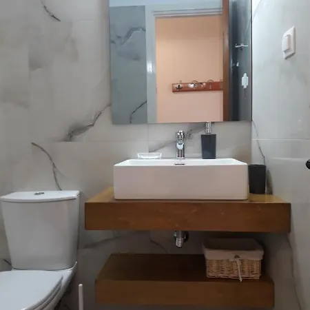 ο κόκκινος δράκος *