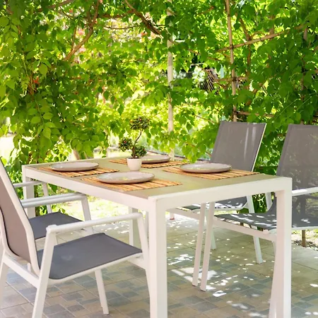 Pensionat Red Dragon Exclusive Dassia (Corfu)