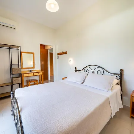 Red Dragon Exclusive Pensionat Dassia (Corfu)