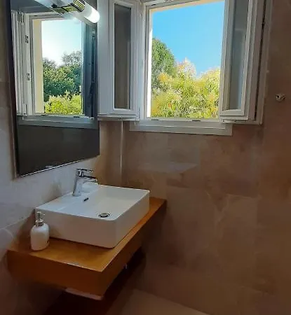 The Red Dragon 4* Dassia (Corfu)